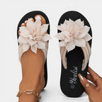 Lijana™ | Gėlės detalės sandalai