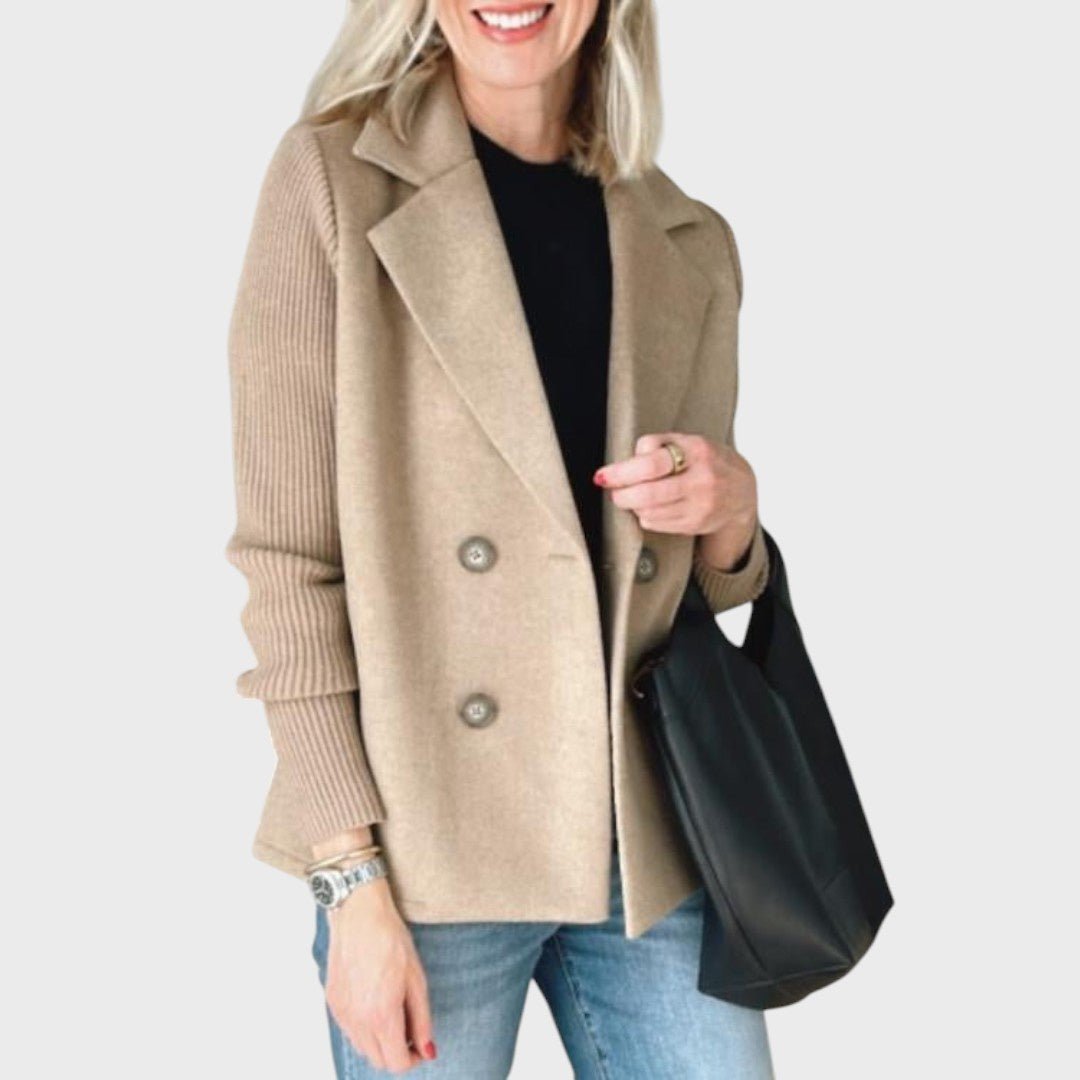 Šiluma | Elegantiškas švarkas su megztomis rankovėmis
